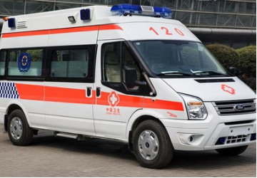 隆回县救护车租赁